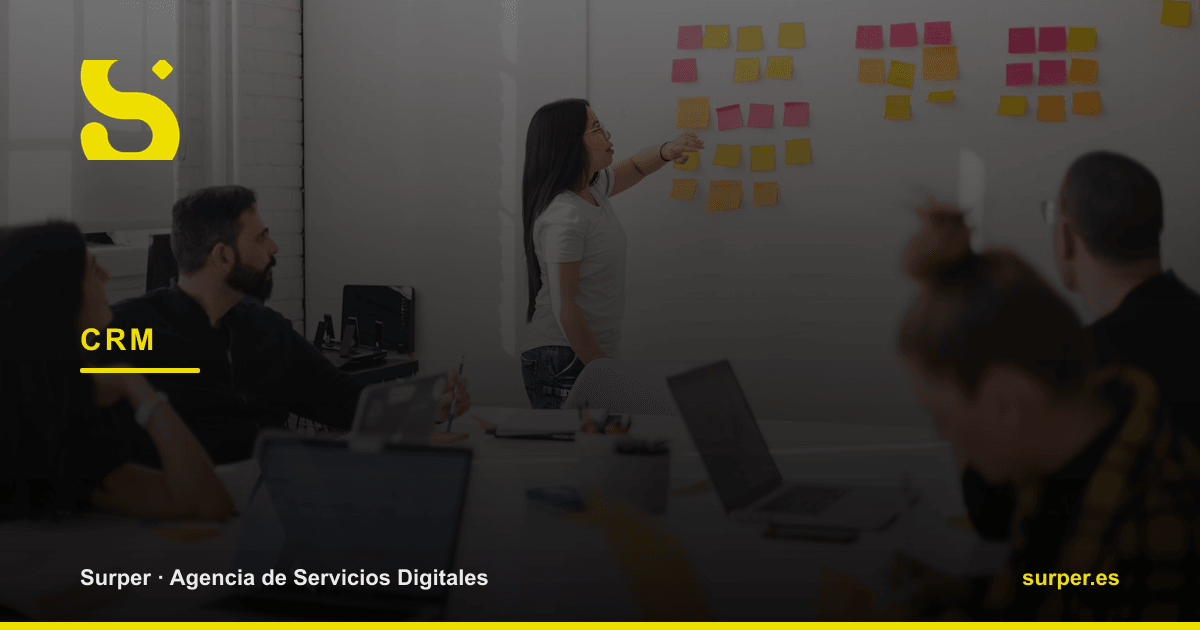 CRM con IA vs hoja de cálculo: cuánto dinero pierdes sin automatizar tus leads